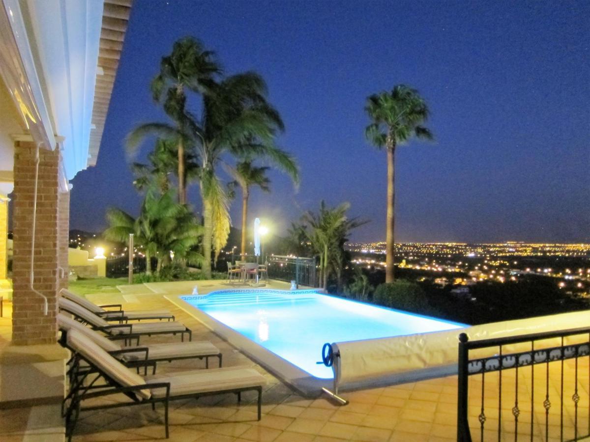 Reves D'Ocean Bed and Breakfast Santa Bárbara de Nexe Exteriör bild