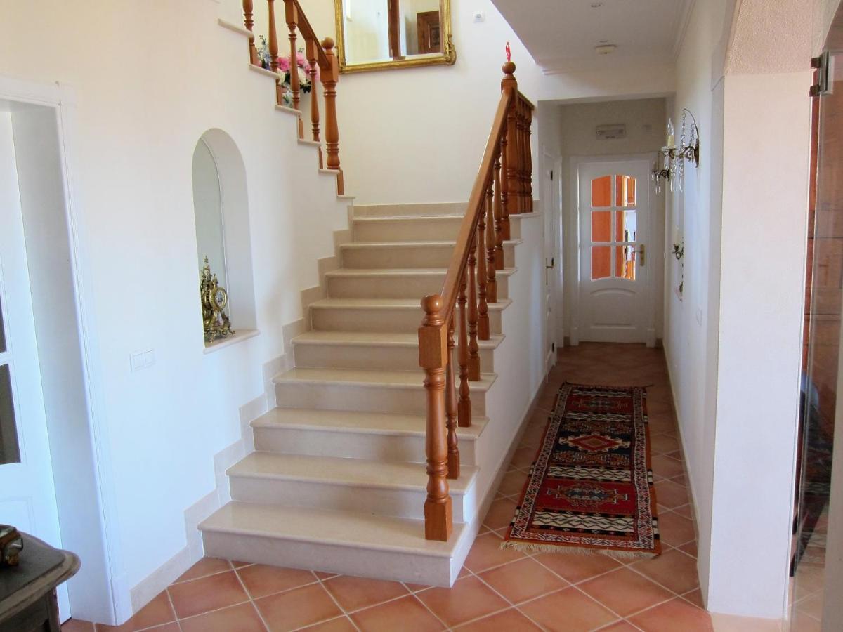 Reves D'Ocean Bed and Breakfast Santa Bárbara de Nexe Exteriör bild