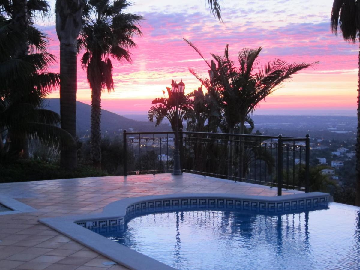 Reves D'Ocean Bed and Breakfast Santa Bárbara de Nexe Exteriör bild